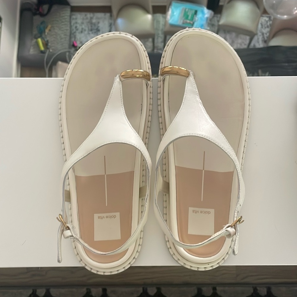 Dolce Vita Stefan Toe Ring Thong Sandals